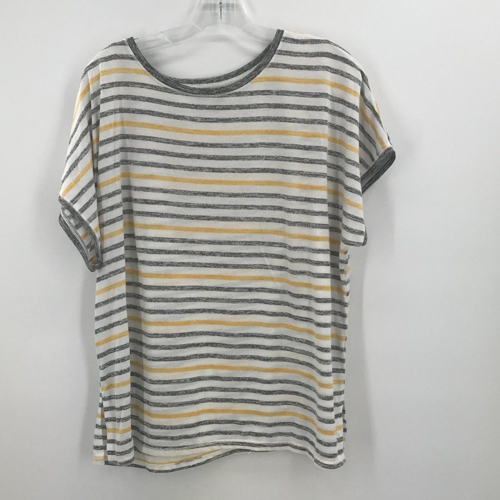 SIMPLY VERA WHITE SHORT SLEEVE TSHIRT‎